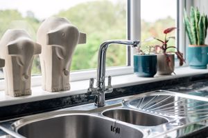 Sink- click for photo gallery